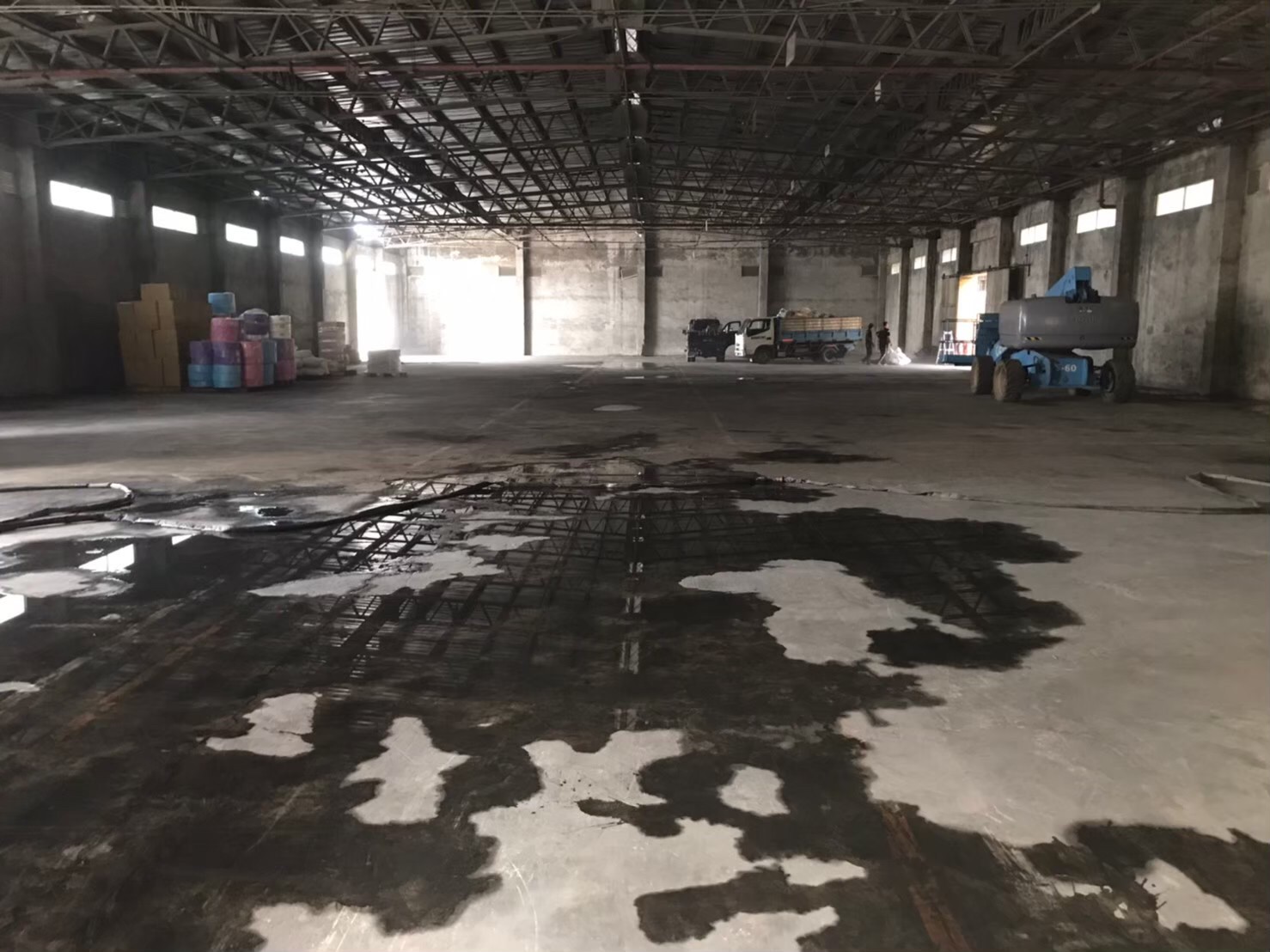 泉州新港廠區(qū)環(huán)氧地坪翻新